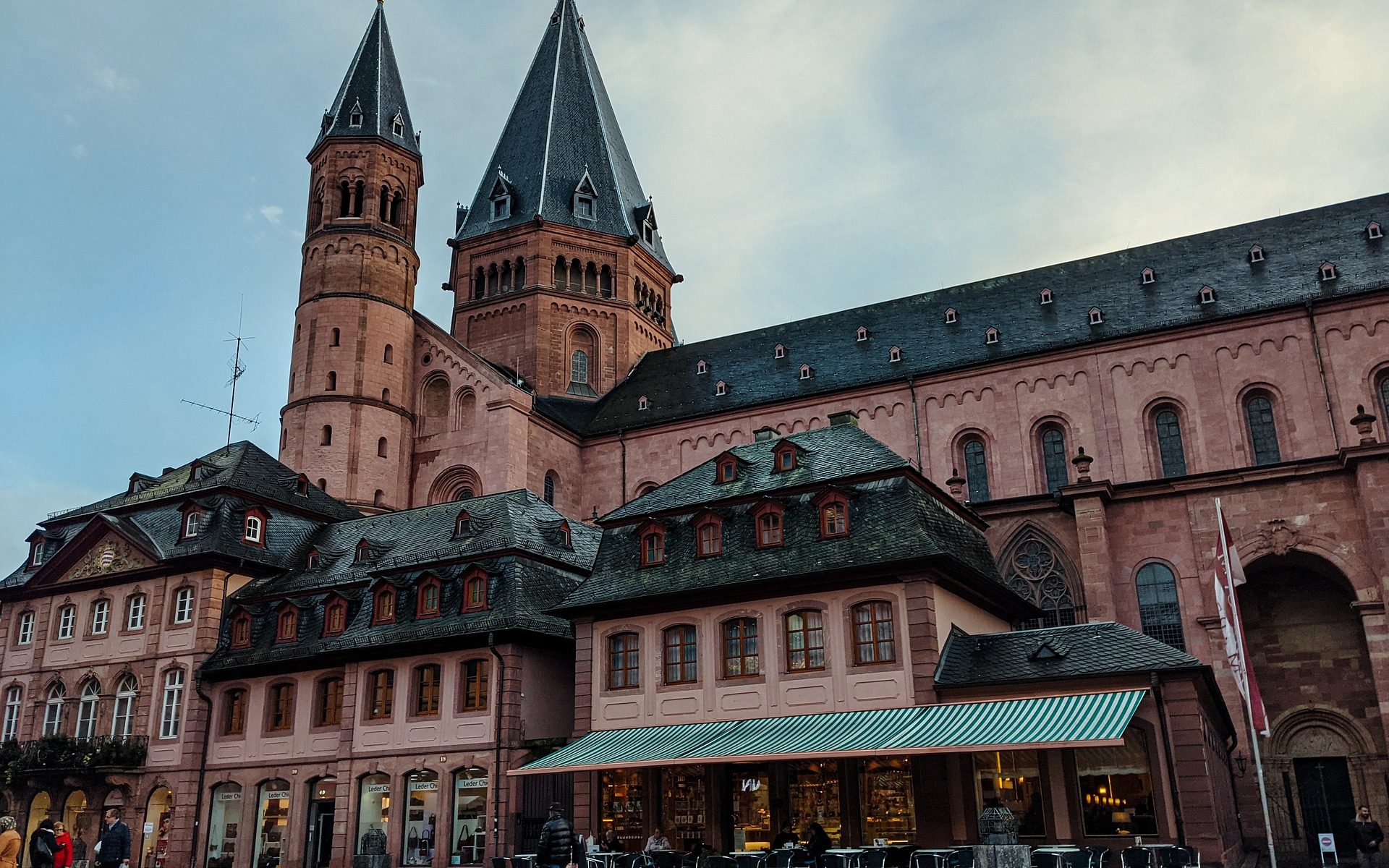Die besten Sehenswürdigkeiten und Hotels in Mainz | 2023 | Rooms24
