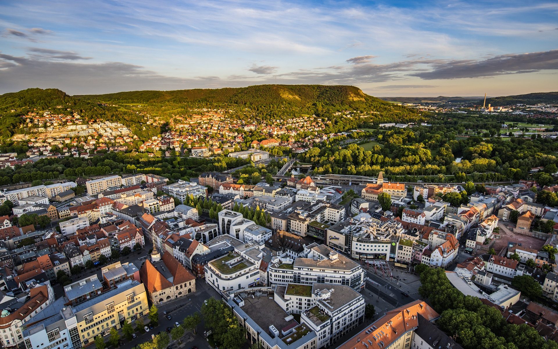 Die besten Sehenswürdigkeiten und Hotels in Jena | 2023 | Rooms24